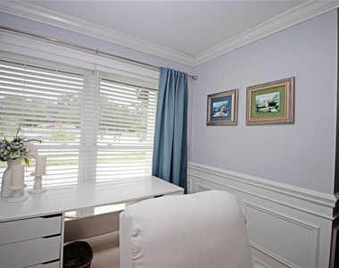 1100 E Bay Drive - Photo Thumbnail 13