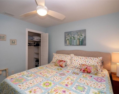 1100 E Bay Drive - Photo Thumbnail 15