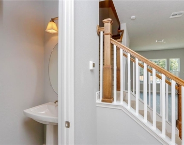 3803 W Cleveland Street - Photo Thumbnail 22