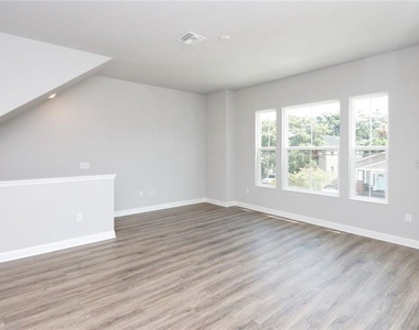 3803 W Cleveland Street - Photo Thumbnail 8