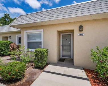 3819 Teeside Drive - Photo Thumbnail 27