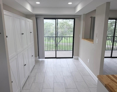 3300 Cove Cay Drive - Photo Thumbnail 14