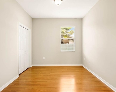 13716 Rothman Tate Place - Photo Thumbnail 21