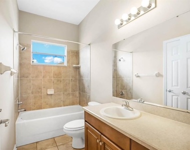 13716 Rothman Tate Place - Photo Thumbnail 18