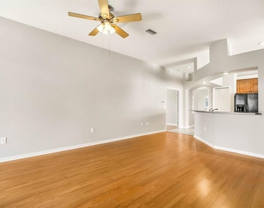 13716 Rothman Tate Place - Photo Thumbnail 10