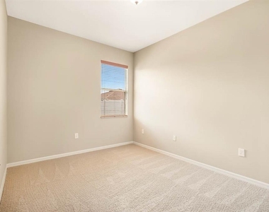 13716 Rothman Tate Place - Photo Thumbnail 16