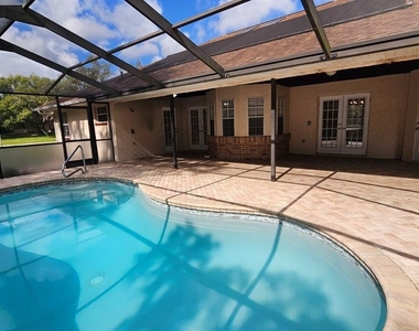 18720 Oak Way Drive - Photo Thumbnail 28