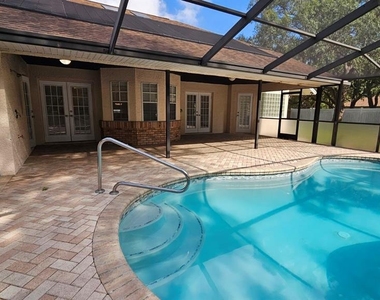 18720 Oak Way Drive - Photo Thumbnail 27