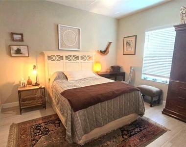 10583 Tupper Cay Drive - Photo Thumbnail 16