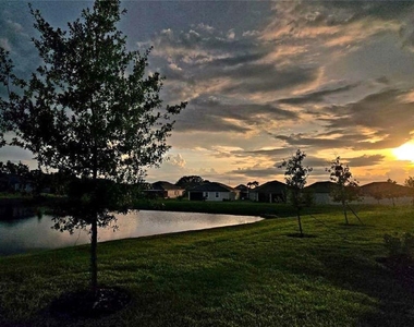 10583 Tupper Cay Drive - Photo Thumbnail 24