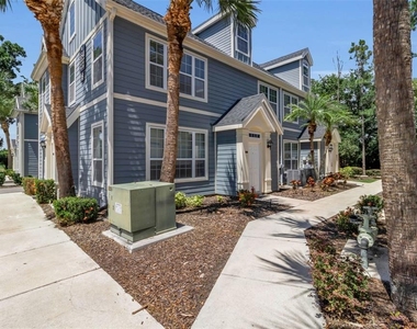 5541 Rosehill Road - Photo Thumbnail 4
