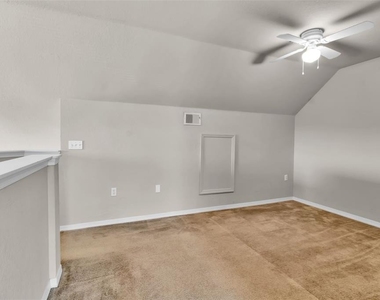 5541 Rosehill Road - Photo Thumbnail 47