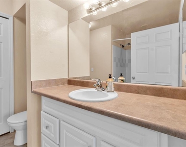 5541 Rosehill Road - Photo Thumbnail 26