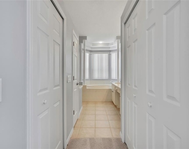 4628 Bayridge Court - Photo Thumbnail 20