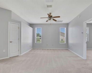 4628 Bayridge Court - Photo Thumbnail 12