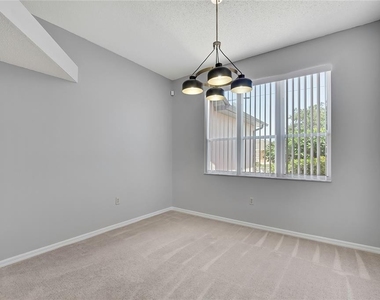 4628 Bayridge Court - Photo Thumbnail 6