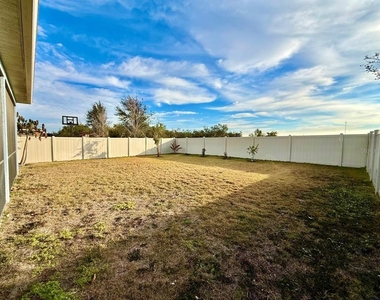 12258 Blue Pacific Drive - Photo Thumbnail 63