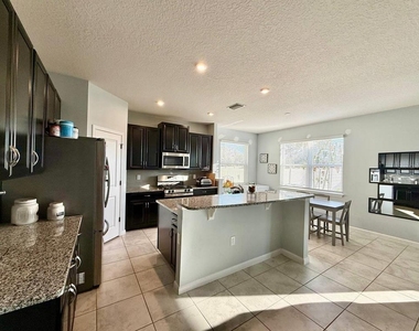 12258 Blue Pacific Drive - Photo Thumbnail 12