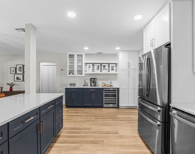628 Ontario Avenue - Photo Thumbnail 15