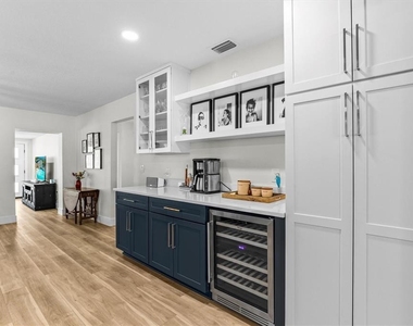 628 Ontario Avenue - Photo Thumbnail 16