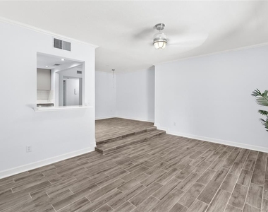 505 Plaza Seville Court - Photo Thumbnail 6