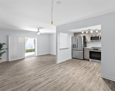 505 Plaza Seville Court - Photo Thumbnail 13