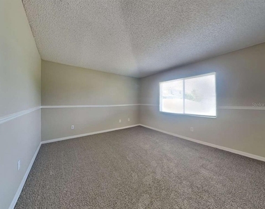 3131 Mapleshade Street - Photo Thumbnail 4