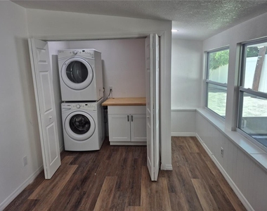 7709 W Hanna Avenue - Photo Thumbnail 19