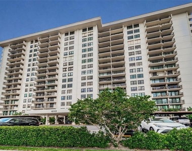400 Island Way - Photo Thumbnail 15