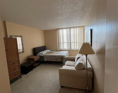 400 Island Way - Photo Thumbnail 7