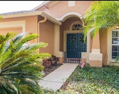 15534 Martinmeadow Drive - Photo Thumbnail 2