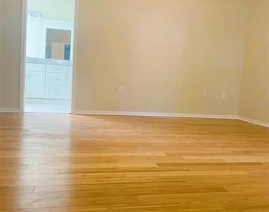 15534 Martinmeadow Drive - Photo Thumbnail 4