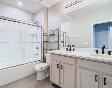 32670 Ansley Bloom Lane - Photo Thumbnail 38