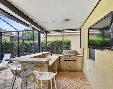 7035 Brescia Way - Photo Thumbnail 17