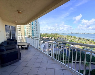 1200 Gulf Boulevard - Photo Thumbnail 17