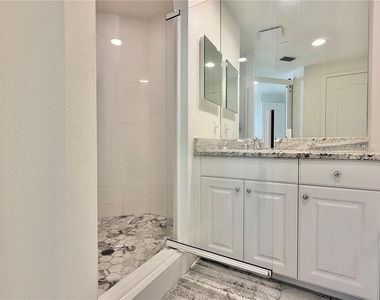 1200 Gulf Boulevard - Photo Thumbnail 32