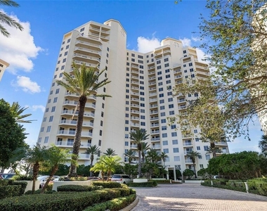 1200 Gulf Boulevard - Photo Thumbnail 1