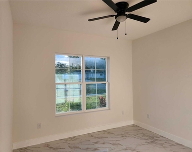 5413 Deltona Boulevard - Photo Thumbnail 6