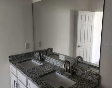 7369 Sealawn Drive - Photo Thumbnail 5