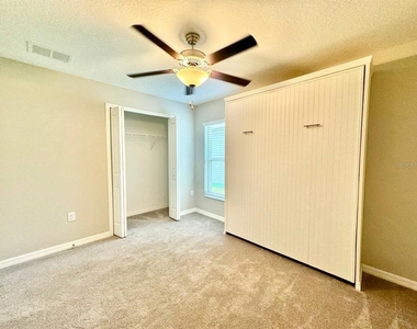 7025 King Creek Drive - Photo Thumbnail 22