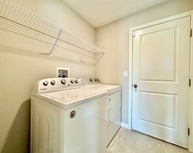 7025 King Creek Drive - Photo Thumbnail 14