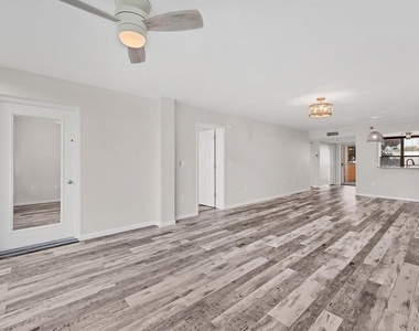 4530 Pinebrook Circle - Photo Thumbnail 12