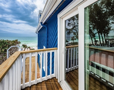 8432 W Gulf Boulevard - Photo Thumbnail 3