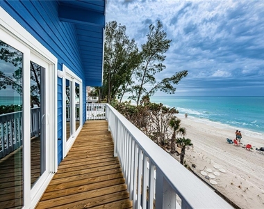 8432 W Gulf Boulevard - Photo Thumbnail 4