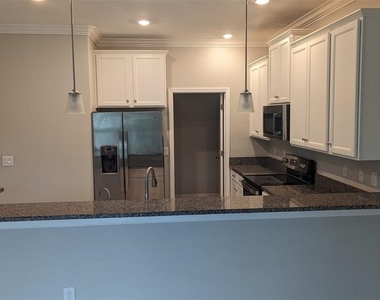 1384 White Fox Run - Photo Thumbnail 11