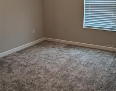 1384 White Fox Run - Photo Thumbnail 34