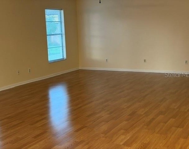 1922 Dockside Drive - Photo Thumbnail 8