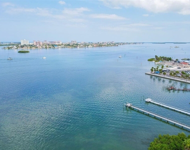 609 N Osceola Avenue - Photo Thumbnail 13
