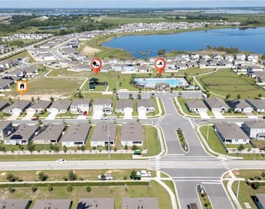 687 Griffon Avenue - Photo Thumbnail 3