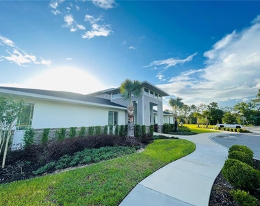 2818 Sanctuary Drive - Photo Thumbnail 15